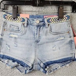 NWT🔥 GIRL’S🔥 JEAN🔥 SHORTS 🔥BUY 🔥ONE 🔥GET 🔥THE 🔥SECOND🔥 PAIR 🔥FREE🔥